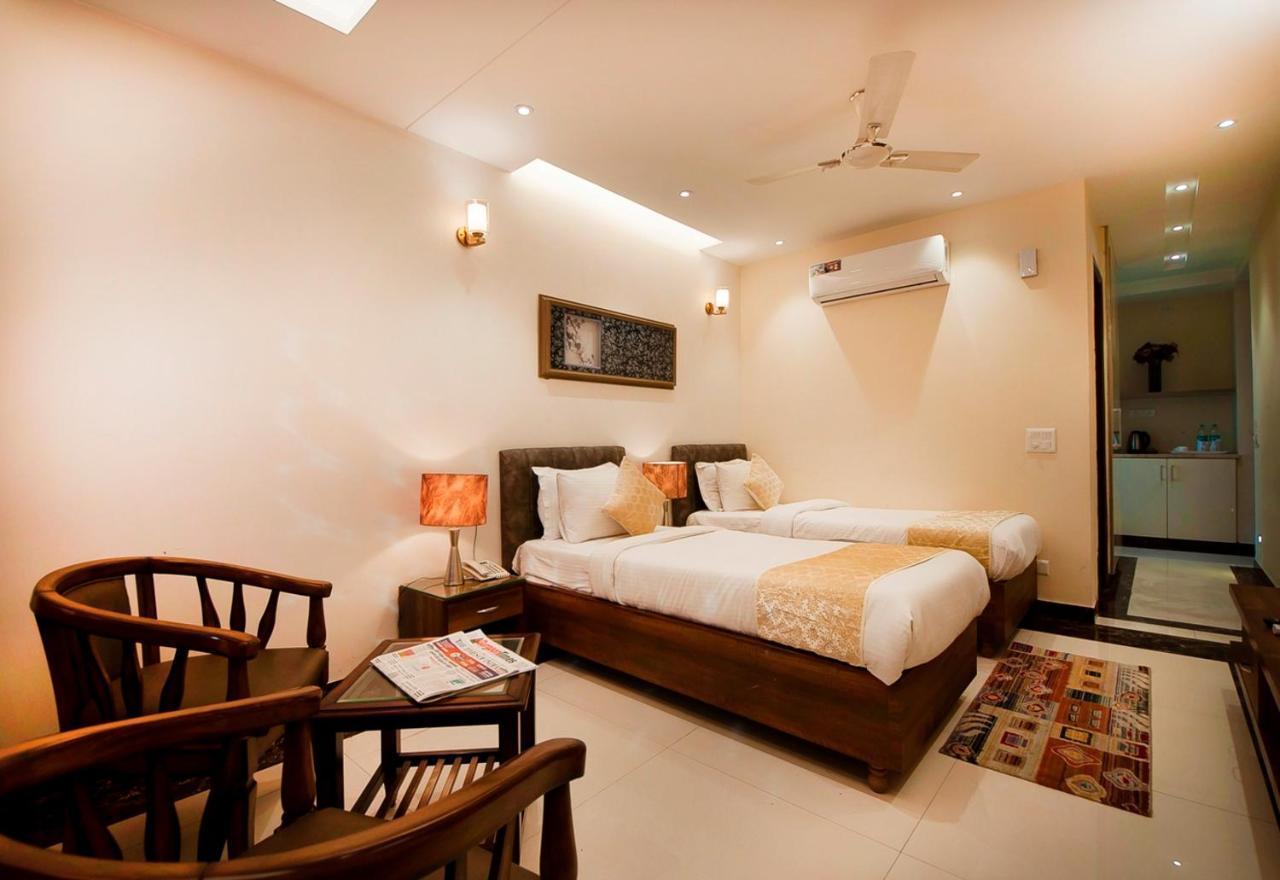 Imperial Apartments Huda City Gurgaon Eksteriør bilde