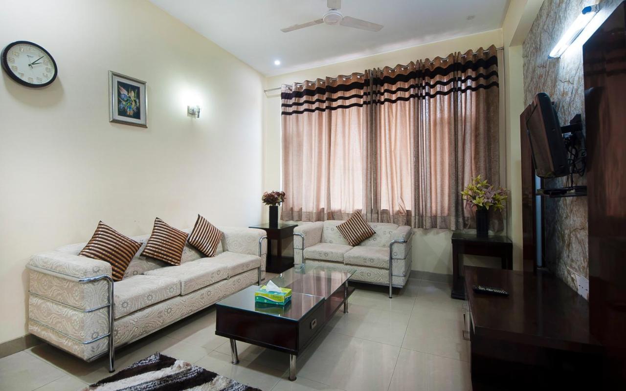 Imperial Apartments Huda City Gurgaon Eksteriør bilde