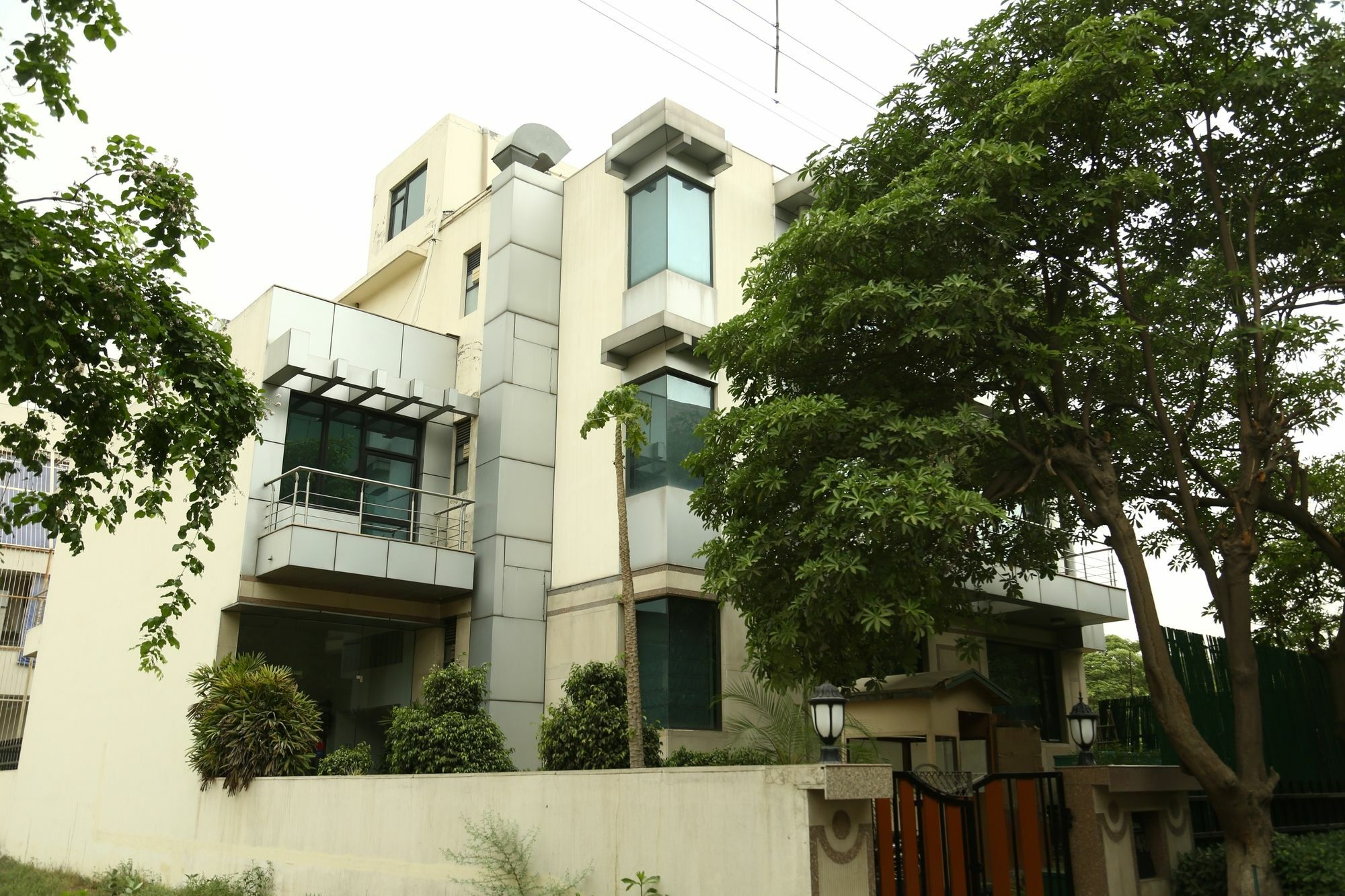 Imperial Apartments Huda City Gurgaon Eksteriør bilde